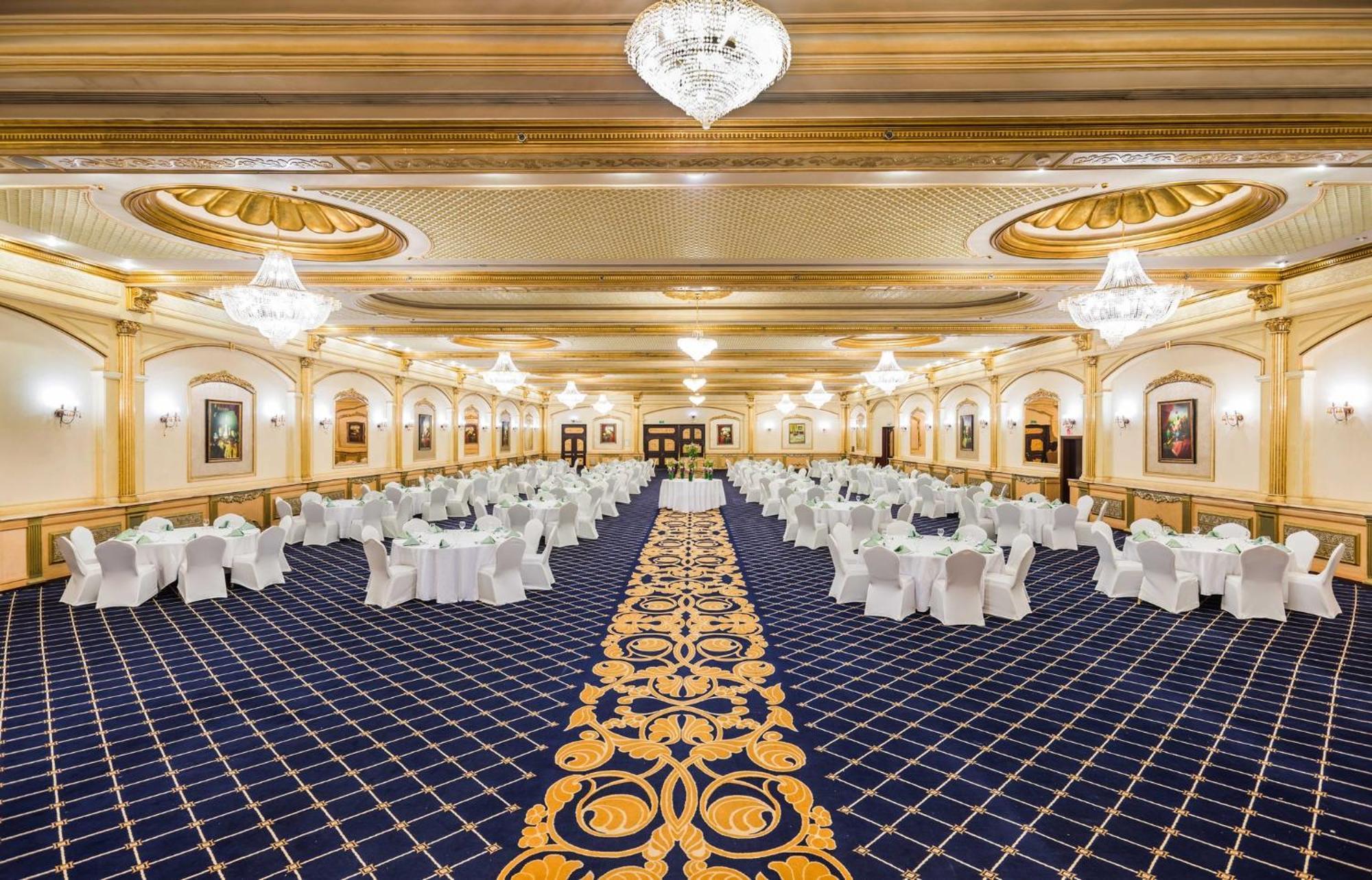 Holiday Inn Riyadh Al Qasr By Ihg מראה חיצוני תמונה