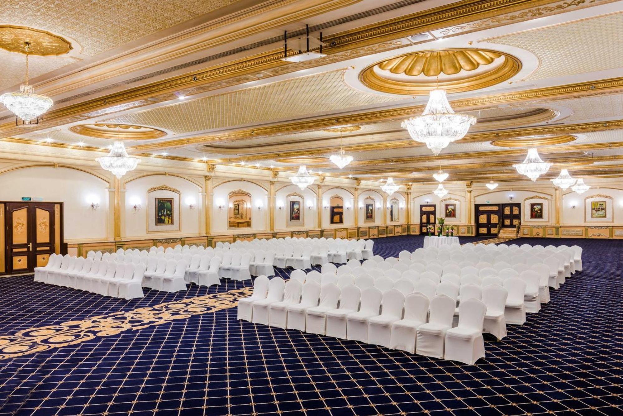Holiday Inn Riyadh Al Qasr By Ihg מראה חיצוני תמונה