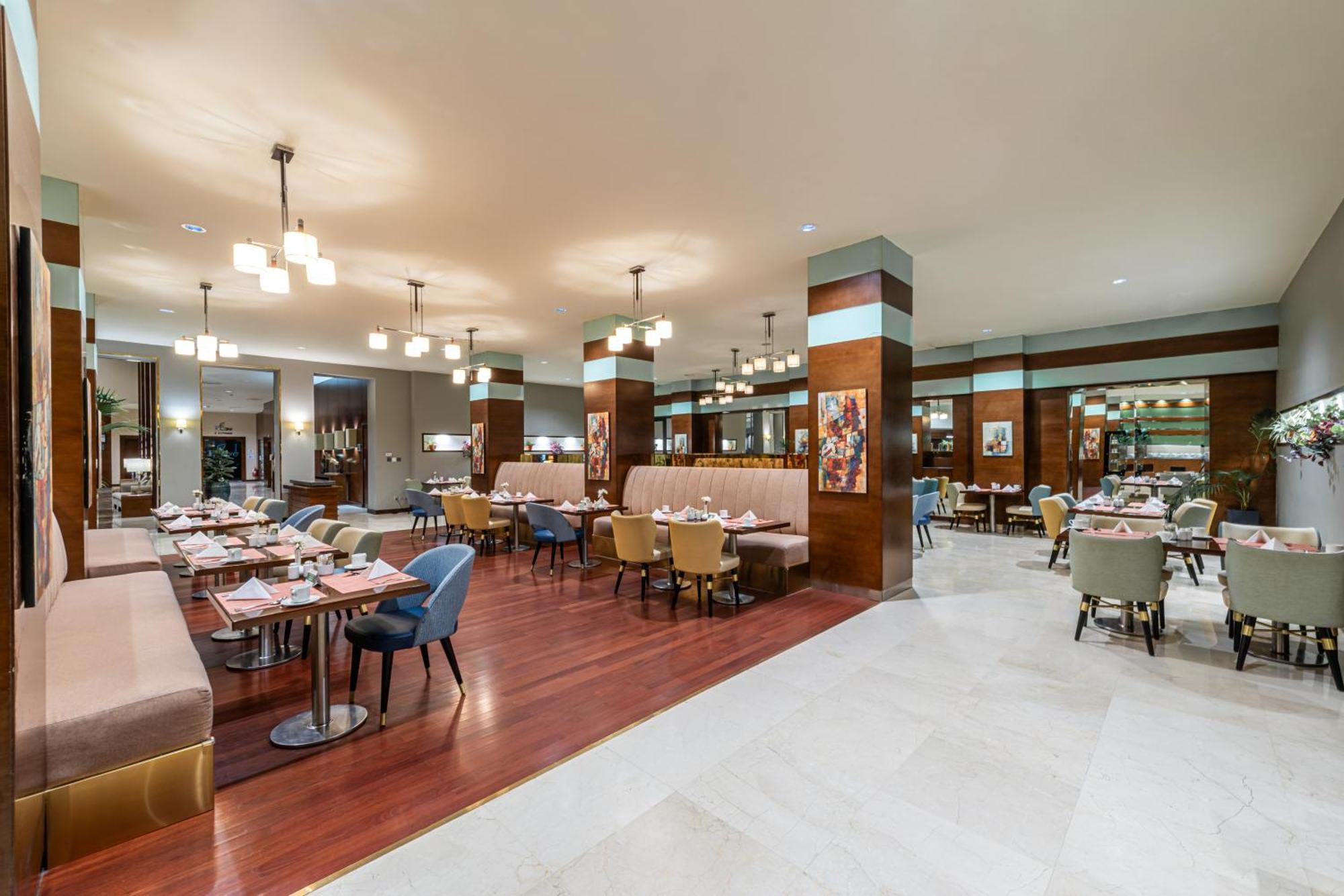 Holiday Inn Riyadh Al Qasr By Ihg מראה חיצוני תמונה